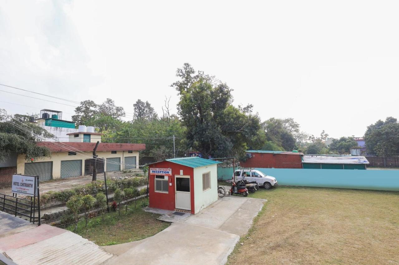 Hotel Chitrarth & Party Lawn Haldwāni Exteriör bild